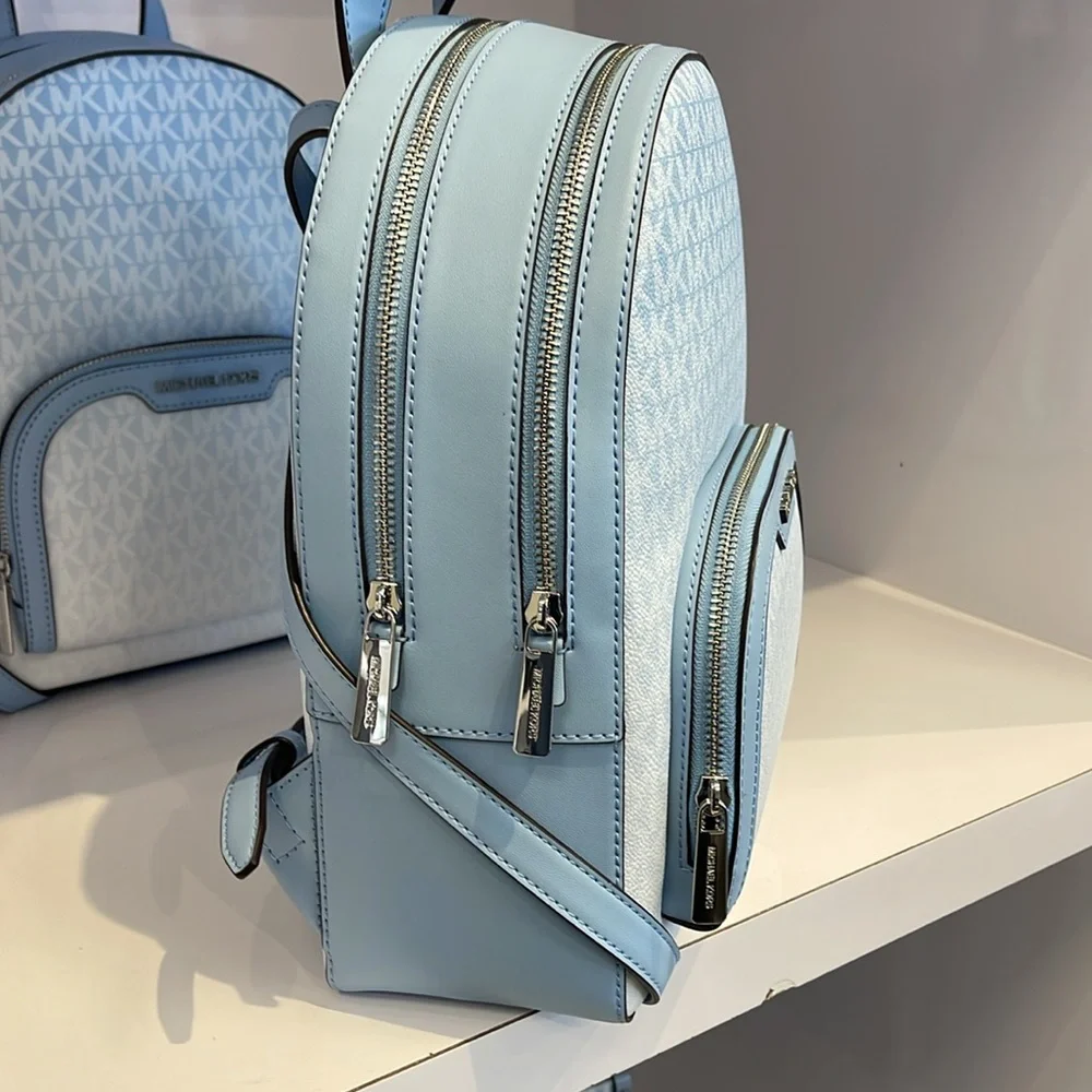 MICHAEL KORS Jaycee Medium Ombré Signature Logo Backpack
LIGHT SKY
NWT - Picture 3 of 13